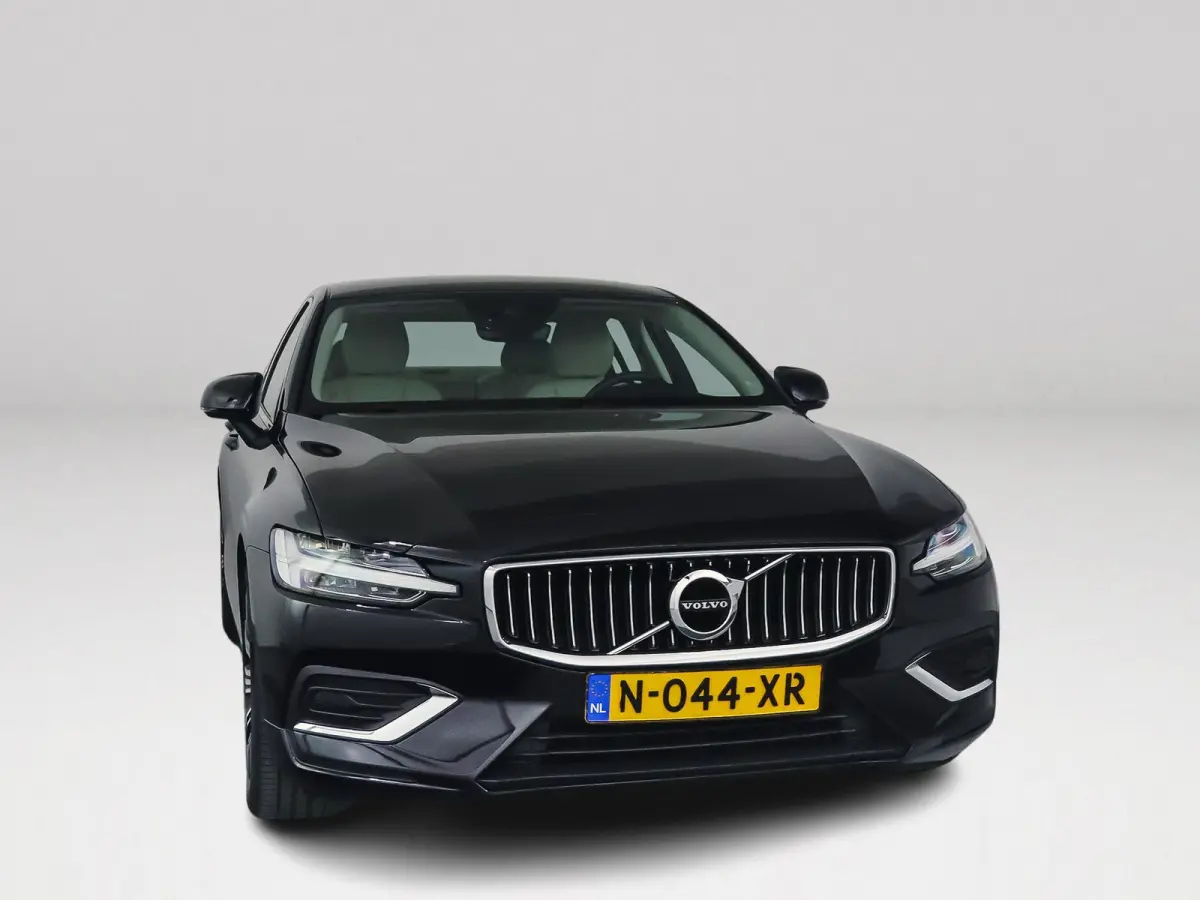 B3 Inscription | Cruise control | Stoel- en Stuurverwarming | Elektrische stoelen