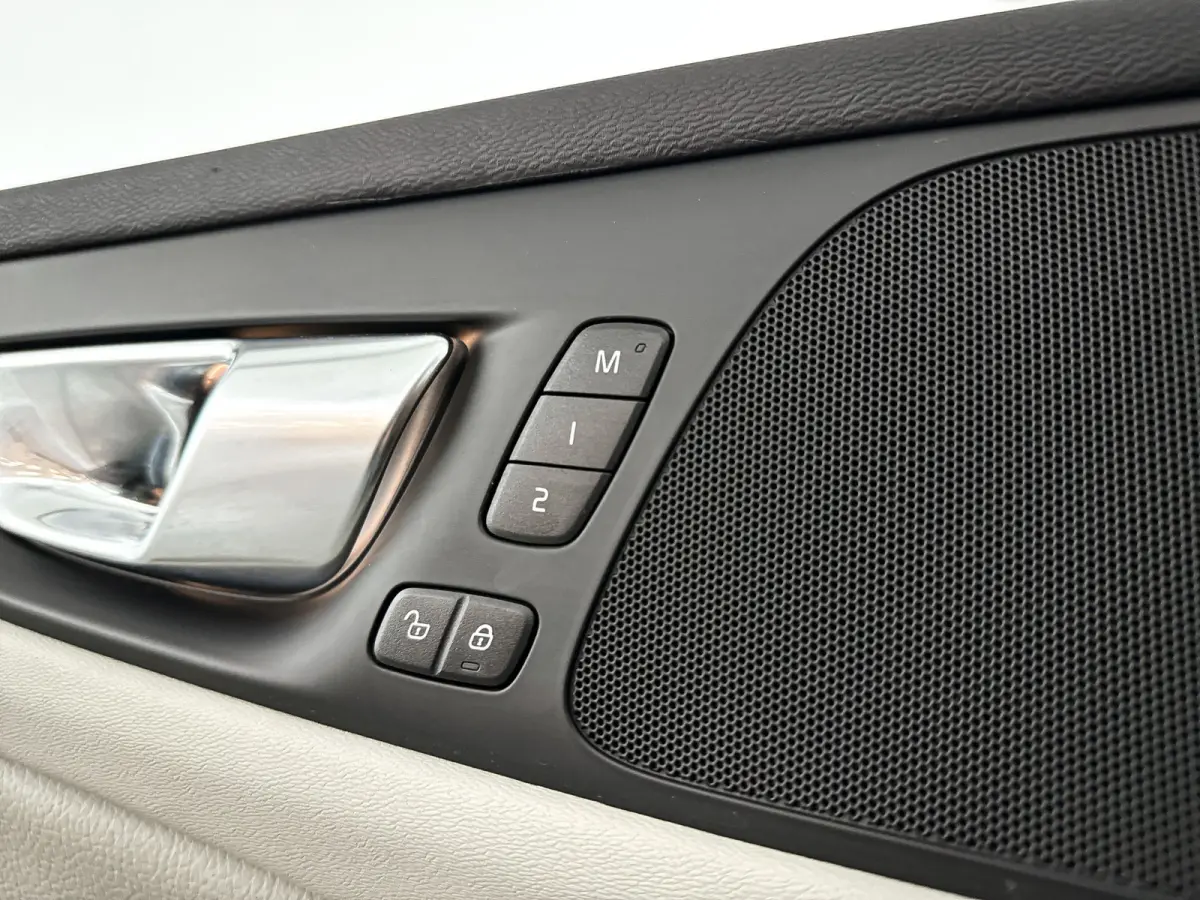 B3 Inscription | Cruise control | Stoel- en Stuurverwarming | Elektrische stoelen