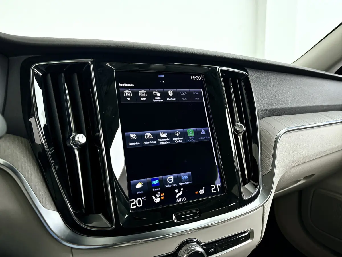 B3 Inscription | Cruise control | Stoel- en Stuurverwarming | Elektrische stoelen