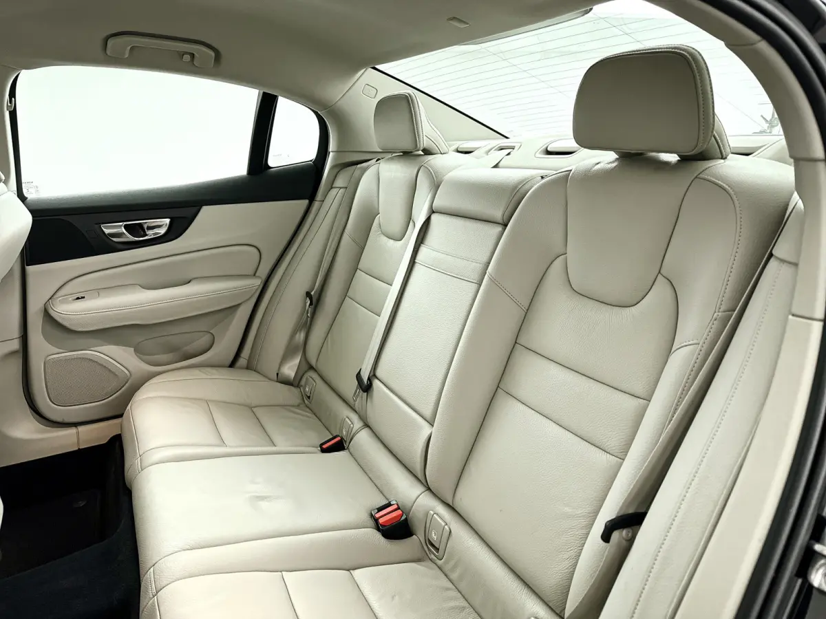 B3 Inscription | Cruise control | Stoel- en Stuurverwarming | Elektrische stoelen