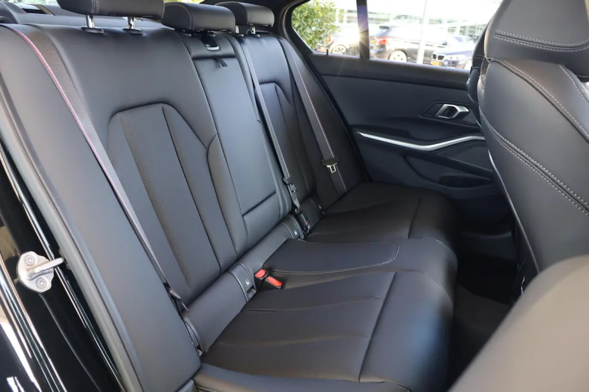 320i | M Sportpakket Pro |  M Sportpakket | Harman Kardon | Trekhaak