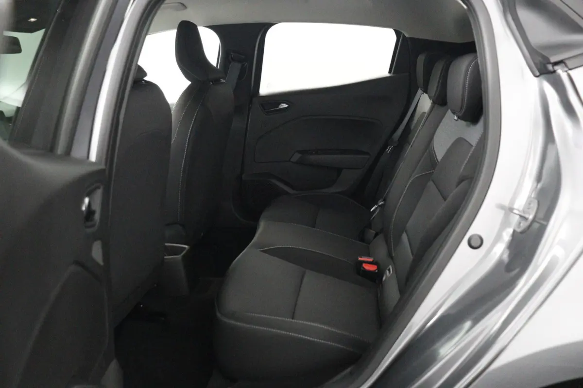 1.6 HEV Intense | € 6.600 Korting! | Achteruitrijcamera | Apple Carplay/Android Auto | Climate Control | Cruise Control | Stoelverwarming