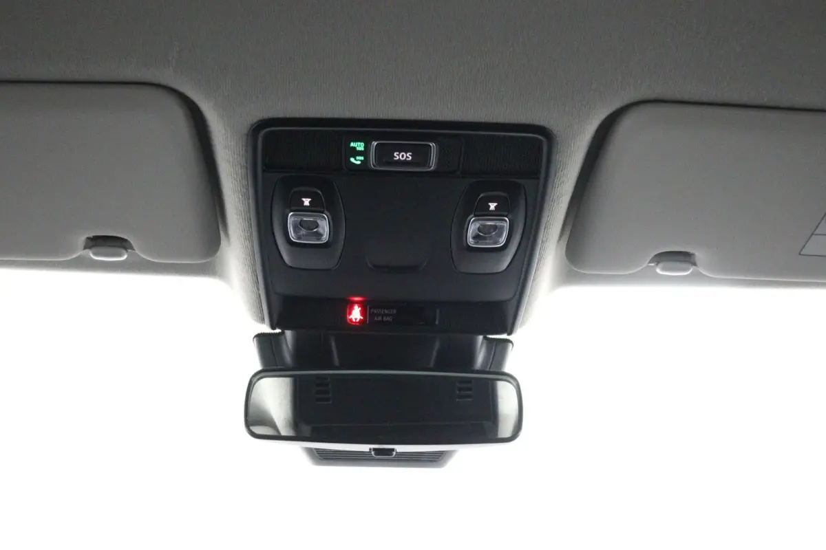 1.6 HEV Intense | € 6.600 Korting! | Achteruitrijcamera | Apple Carplay/Android Auto | Climate Control | Cruise Control | Stoelverwarming