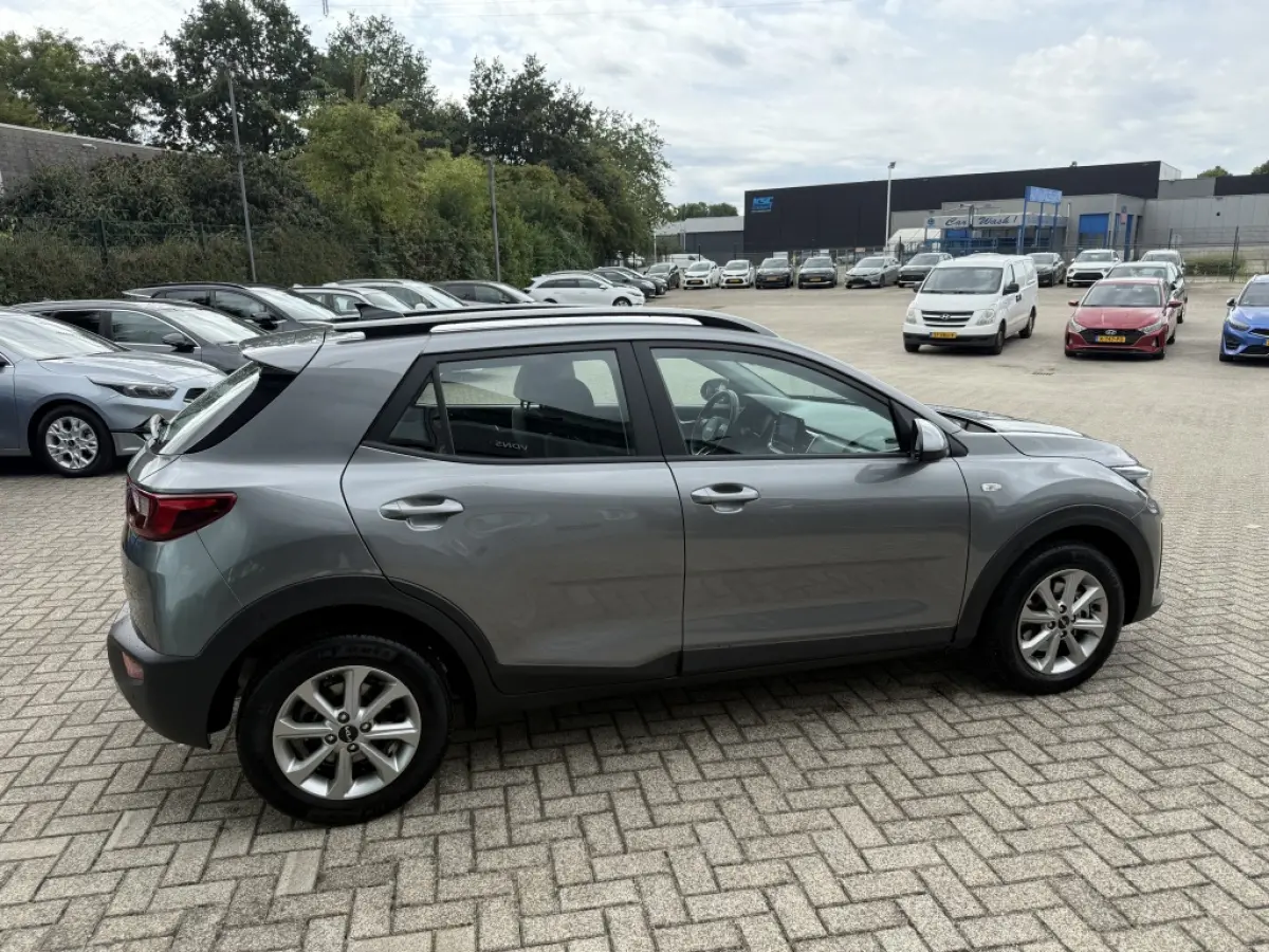1.0 T-GDi MHEV DynamicLine NAVI + CAMERA