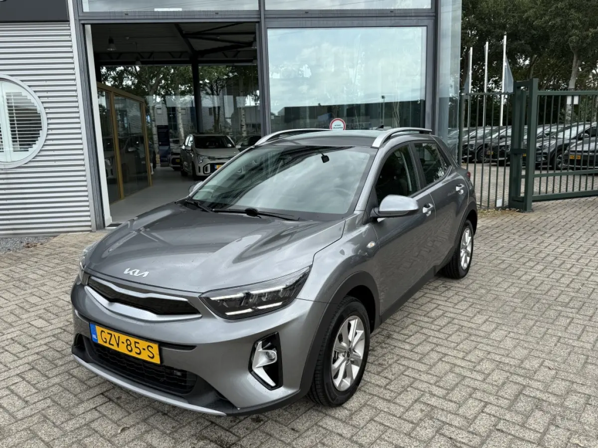 1.0 T-GDi MHEV DynamicLine NAVI + CAMERA