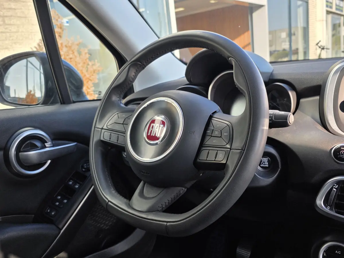 1.4 Turbo MultiAir Lounge – Half leder – Stoelverwarming – Lage km – Luxe SUV