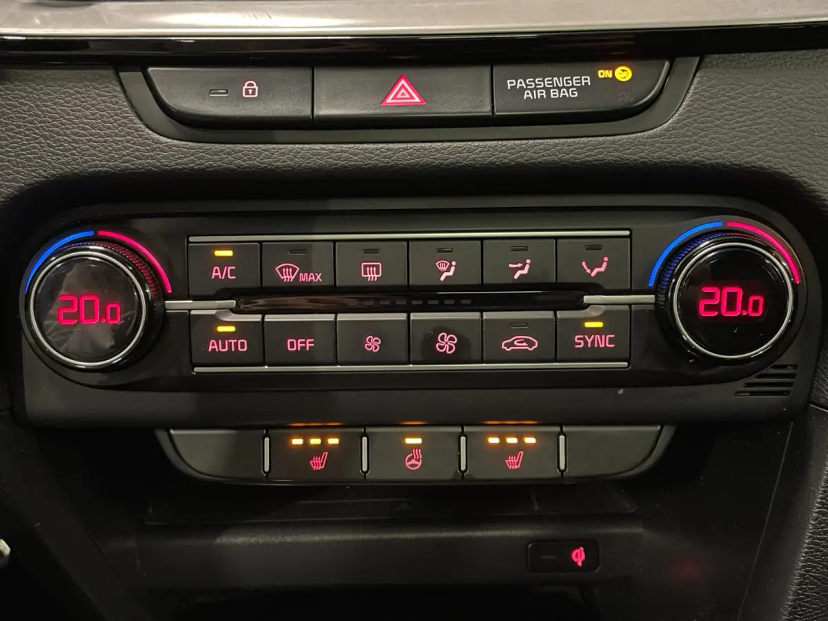 1.5 T-GDi GT-Line|160PK|AUTOMAAT|AFN. TREKH|ACC|PANO|CARPLAY+ANDROID|STOEL+STUURVERW|CAMERA|CLIMA+CRUISE|NAV|NAP|NL|1eEIG
