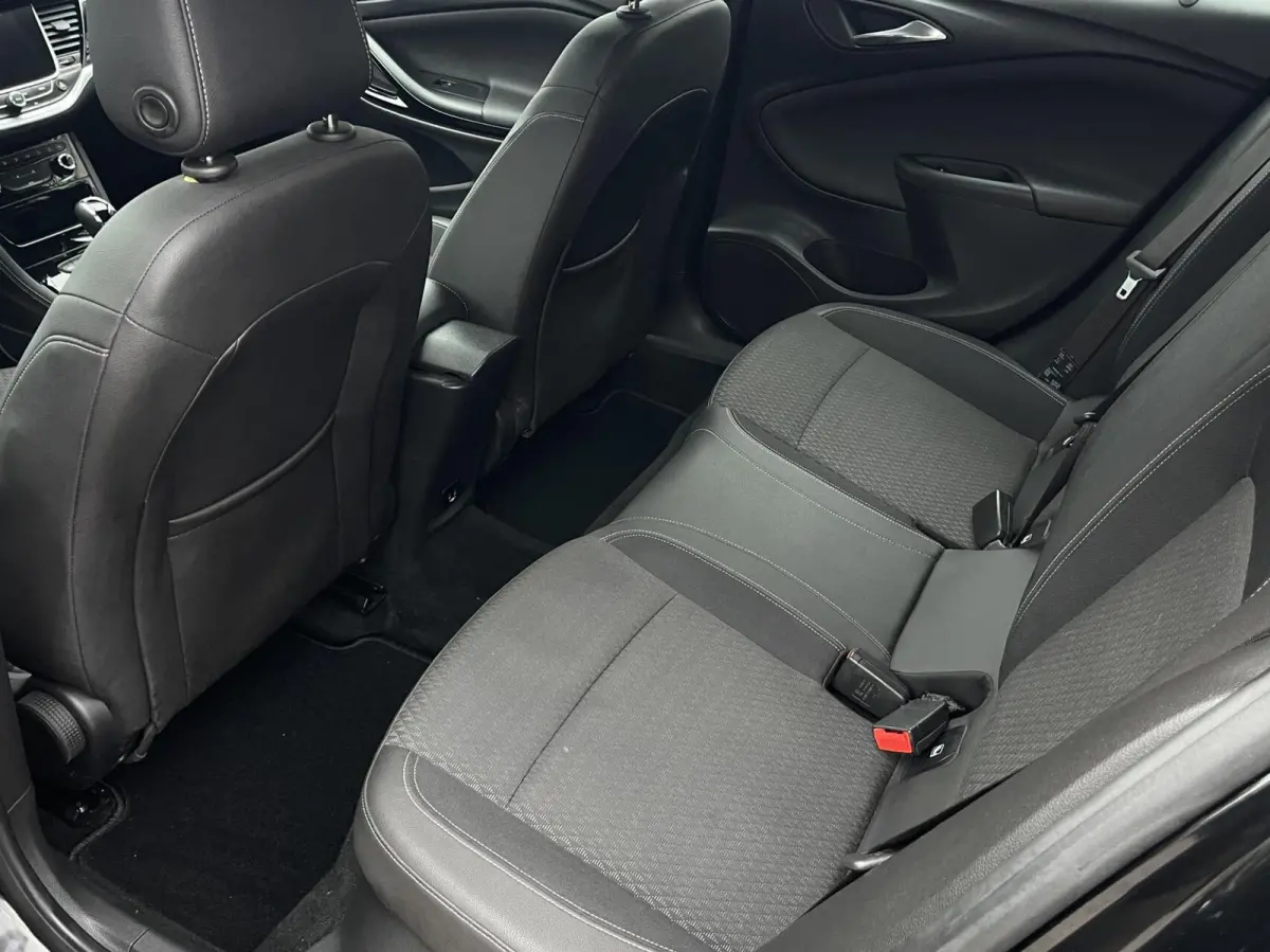 1.4 T 150PK Automaat Innovation | TREKHAAK | KOFFERBAK ELEKTRISCHE | DAB+