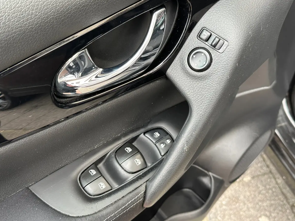 1.3 DIG-T Design Edition Aut Navi 360 Camera Pano