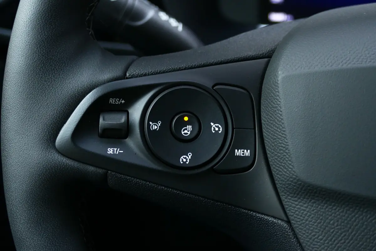 1.2 TURBO 100PK YES / NAVI / LED / AIRCO / PDC / 16"LMV / WINTERPAKKET / BLUETOOTH / CRUISECONTROL / 1E EIGENAAR / SCHITTERENDE STAAT !!
