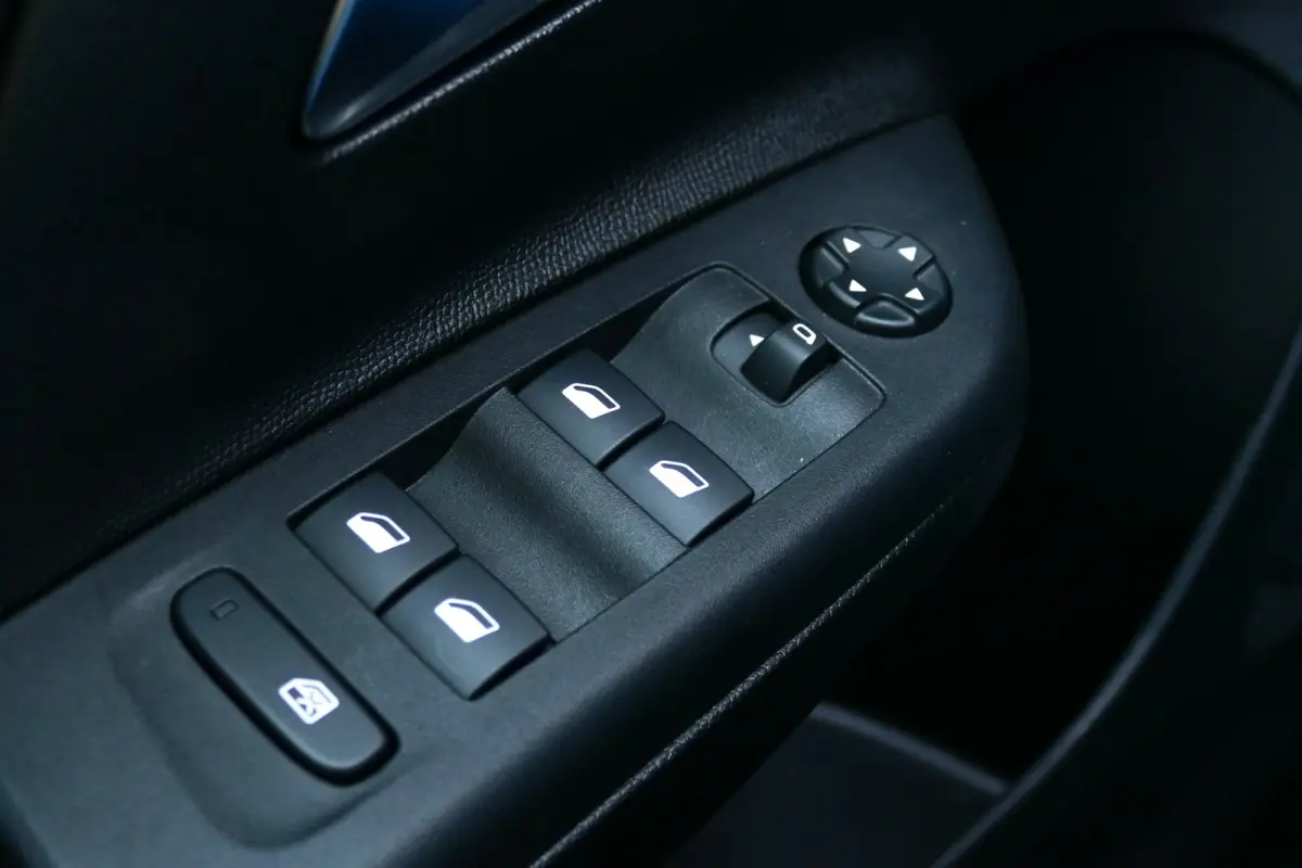 1.2 TURBO 100PK YES / NAVI / LED / AIRCO / PDC / 16"LMV / WINTERPAKKET / BLUETOOTH / CRUISECONTROL / 1E EIGENAAR / SCHITTERENDE STAAT !!