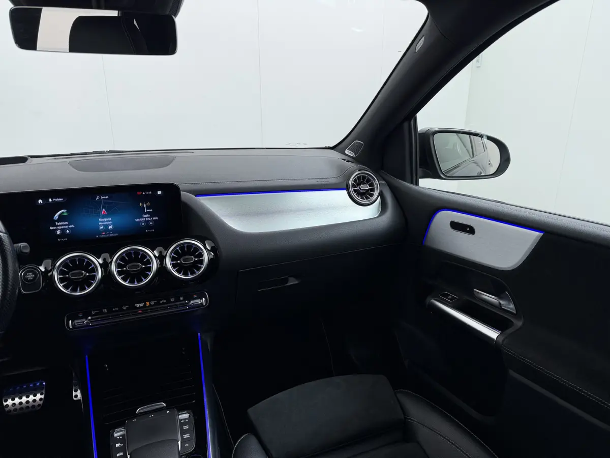 250e AMG // SoH 95,3% // Distronic // 360 Camera // Memory // Burmester // Headup // Keyless // MultiBeam LED // Augmented Reality
