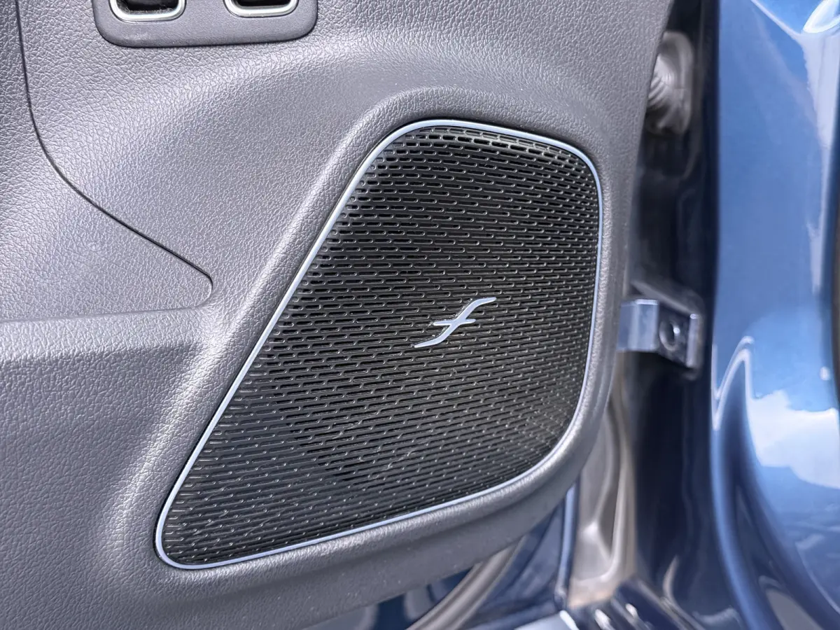 250e AMG // SoH 95,3% // Distronic // 360 Camera // Memory // Burmester // Headup // Keyless // MultiBeam LED // Augmented Reality