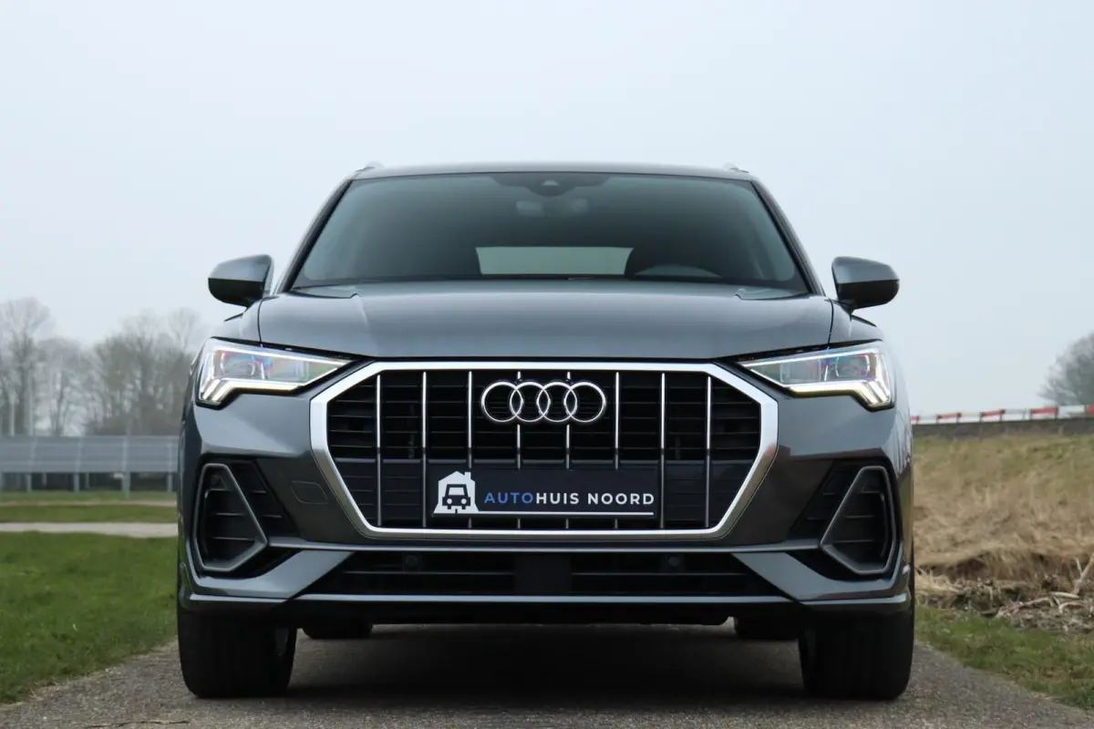 Audi Q3 2019 - Business and private leasing