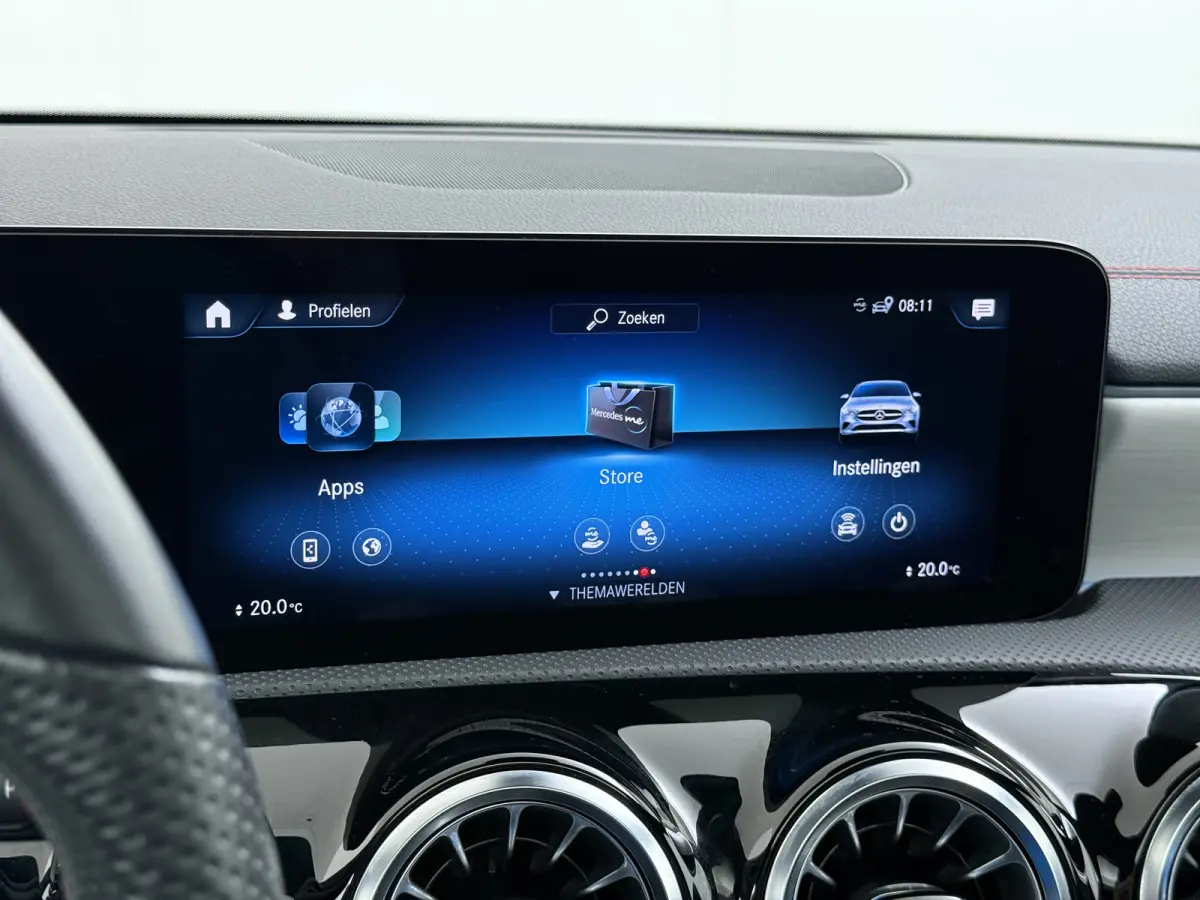 250e AMG // SoH 93,9% // Panoramadak // Nightpakket // Sfeerverlichting // Carplay // Camera // Keyless // MultiBeam