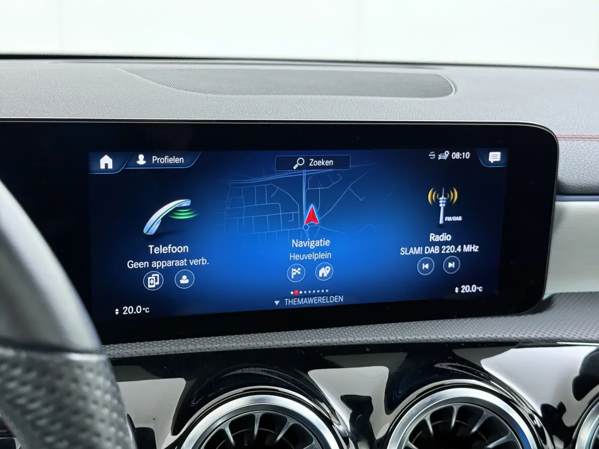 250e AMG // SoH 93,9% // Panoramadak // Nightpakket // Sfeerverlichting // Carplay // Camera // Keyless // MultiBeam