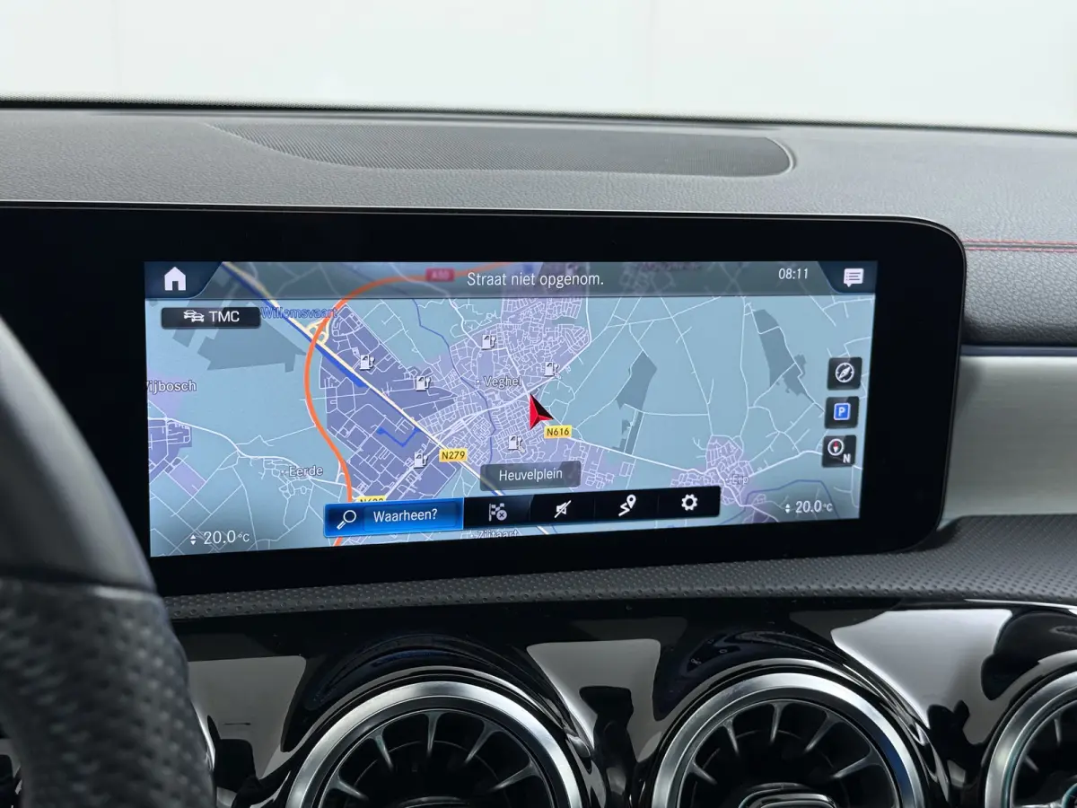 250e AMG // SoH 93,9% // Panoramadak // Nightpakket // Sfeerverlichting // Carplay // Camera // Keyless // MultiBeam