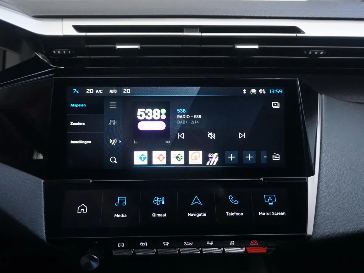 1.6 Plug-in Hybrid 180 Allure Avantage