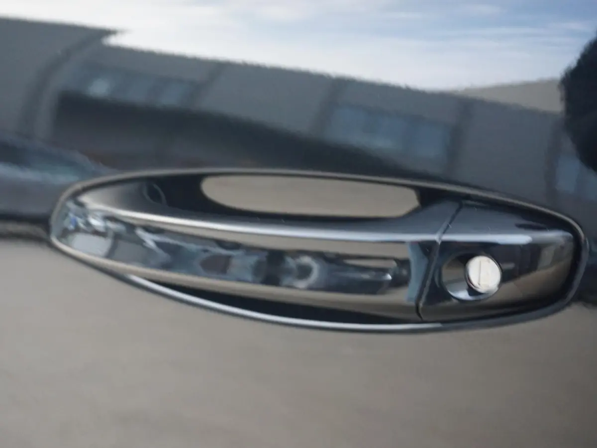 1.6 Plug-in Hybrid 180 Allure Avantage