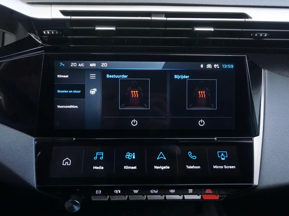 1.6 Plug-in Hybrid 180 Allure Avantage