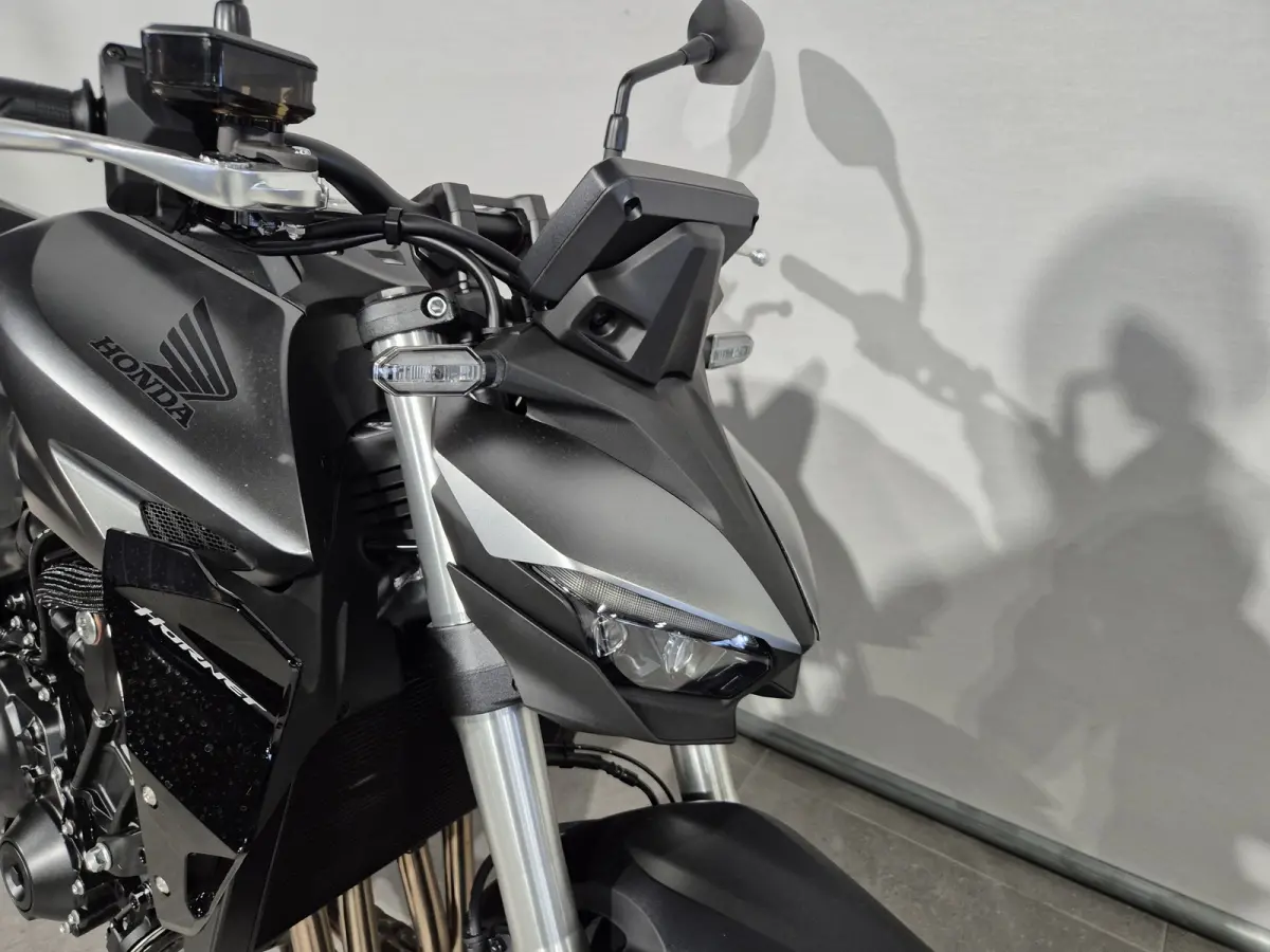 CB 1000 HORNET