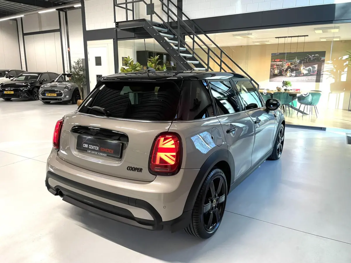 Mini 1.5 MINI/ Leder/ Full LED/ PDC/ 38.941 KM!