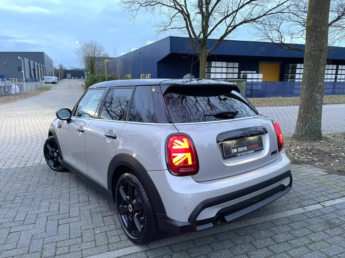 Mini 1.5 MINI/ Leder/ Full LED/ PDC/ 38.941 KM!