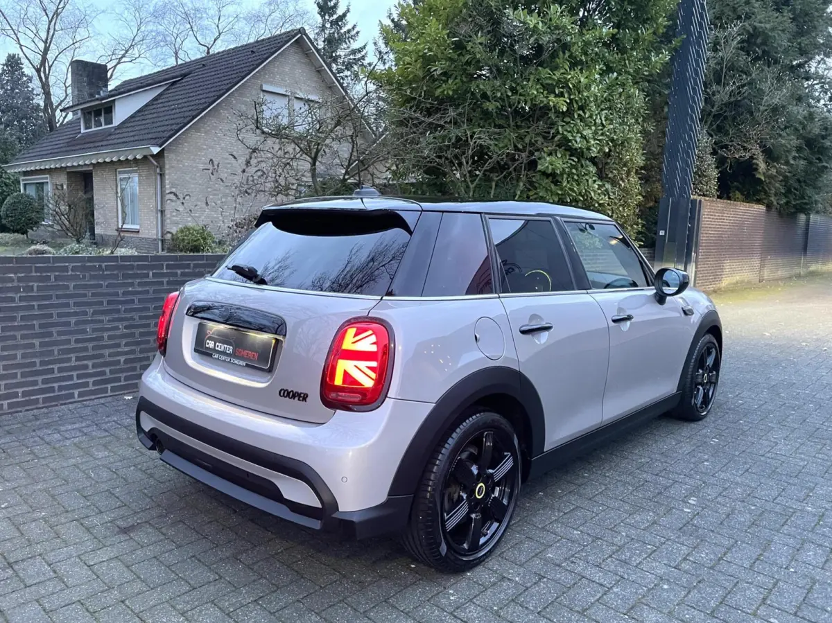 Mini 1.5 MINI/ Leder/ Full LED/ PDC/ 38.941 KM!