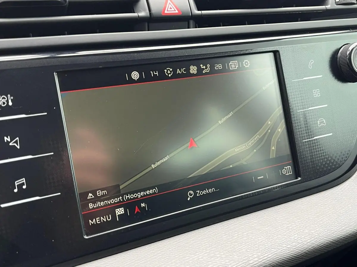 1.2 PureTech Busines 7Pers/Carplay Trekhaak