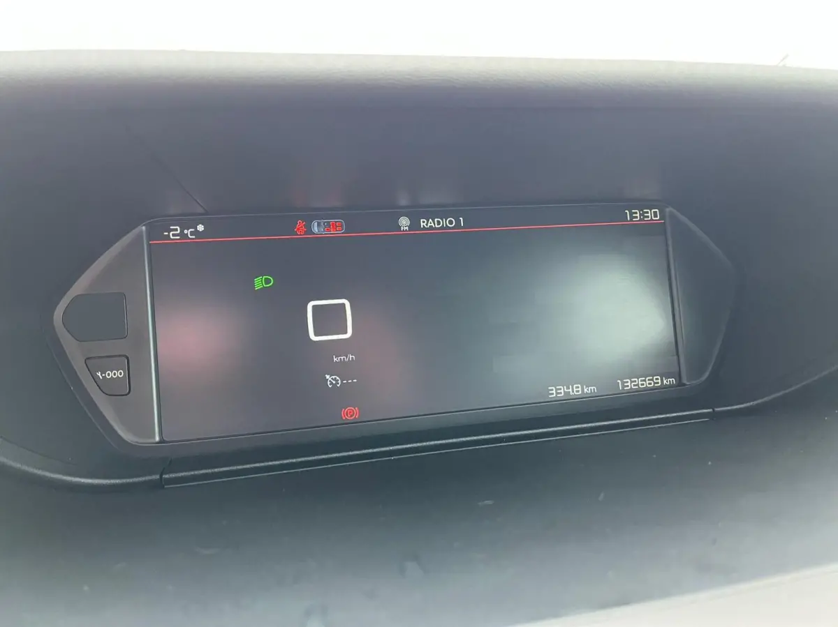 1.2 PureTech Busines 7Pers/Carplay Trekhaak