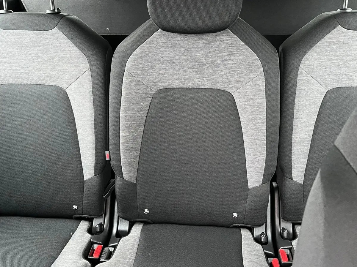 1.2 PureTech Busines 7Pers/Carplay Trekhaak