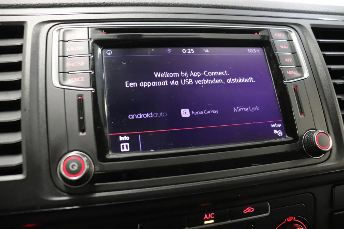 2.0 TDI 150PK DSG Automaat EURO 6 - Airco - Navi - Cruise - €14.950,- Excl.