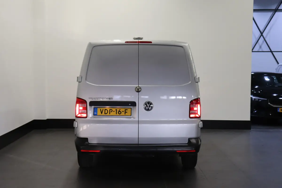 2.0 TDI 150PK DSG Automaat EURO 6 - Airco - Navi - Cruise - €14.950,- Excl.