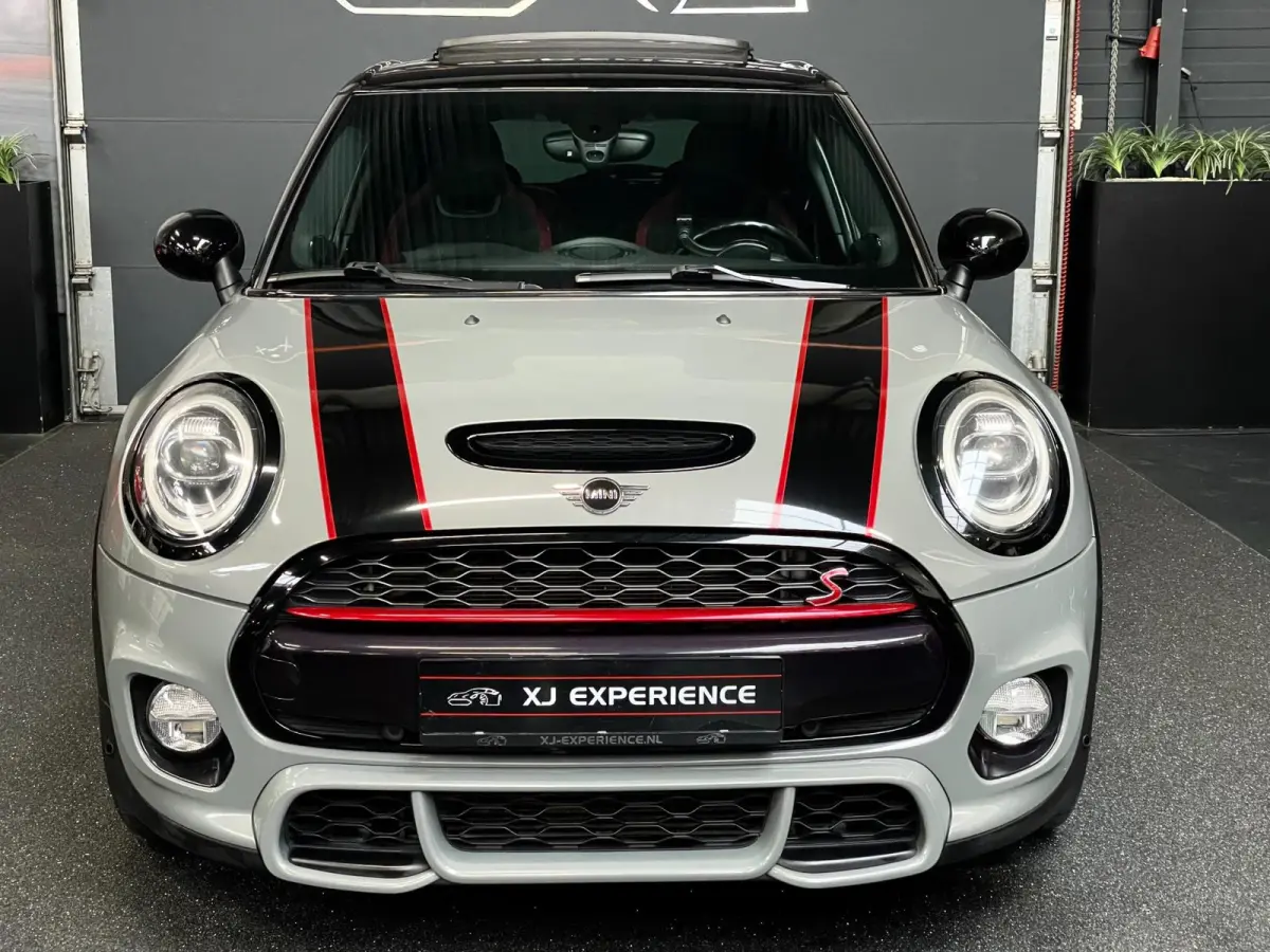 S 2.0 Cooper F1 H&K NAVIGATIE CARPLAY PANORAMADAK LEER CAMERA UNION JACK