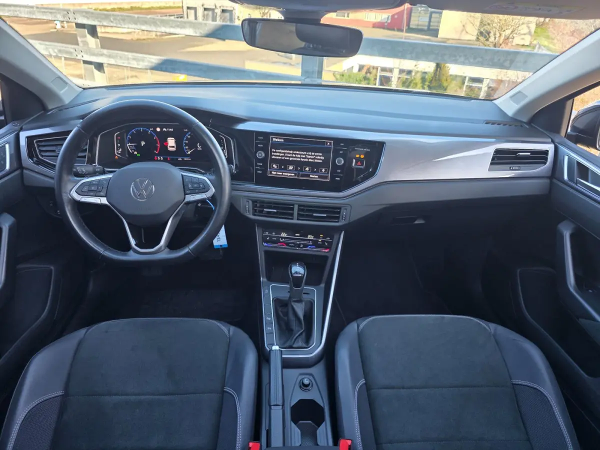 1.0 TSI Style | AUTOMAAT | Met o.a. IQ lights, digitaal dashboard, adaptive cruise, panoramadak en navigatie!