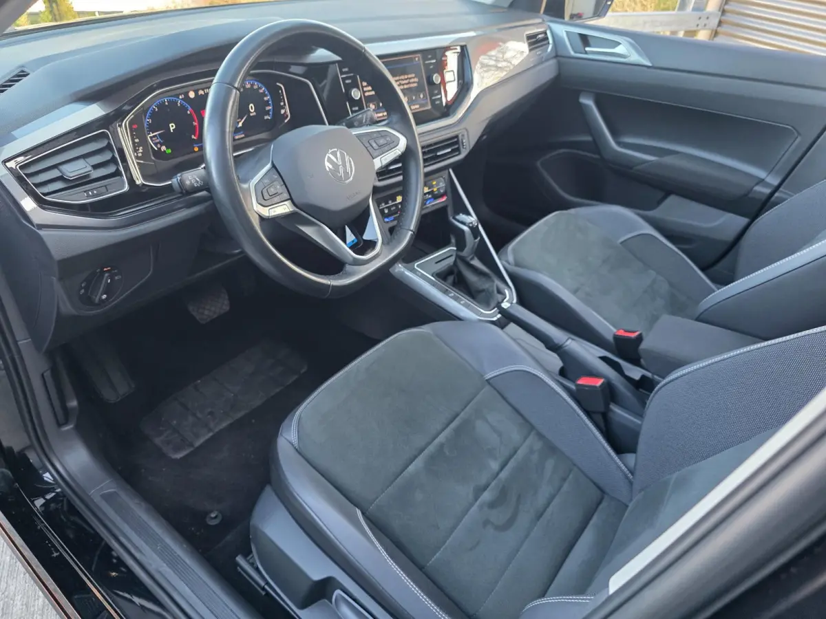 1.0 TSI Style | AUTOMAAT | Met o.a. IQ lights, digitaal dashboard, adaptive cruise, panoramadak en navigatie!