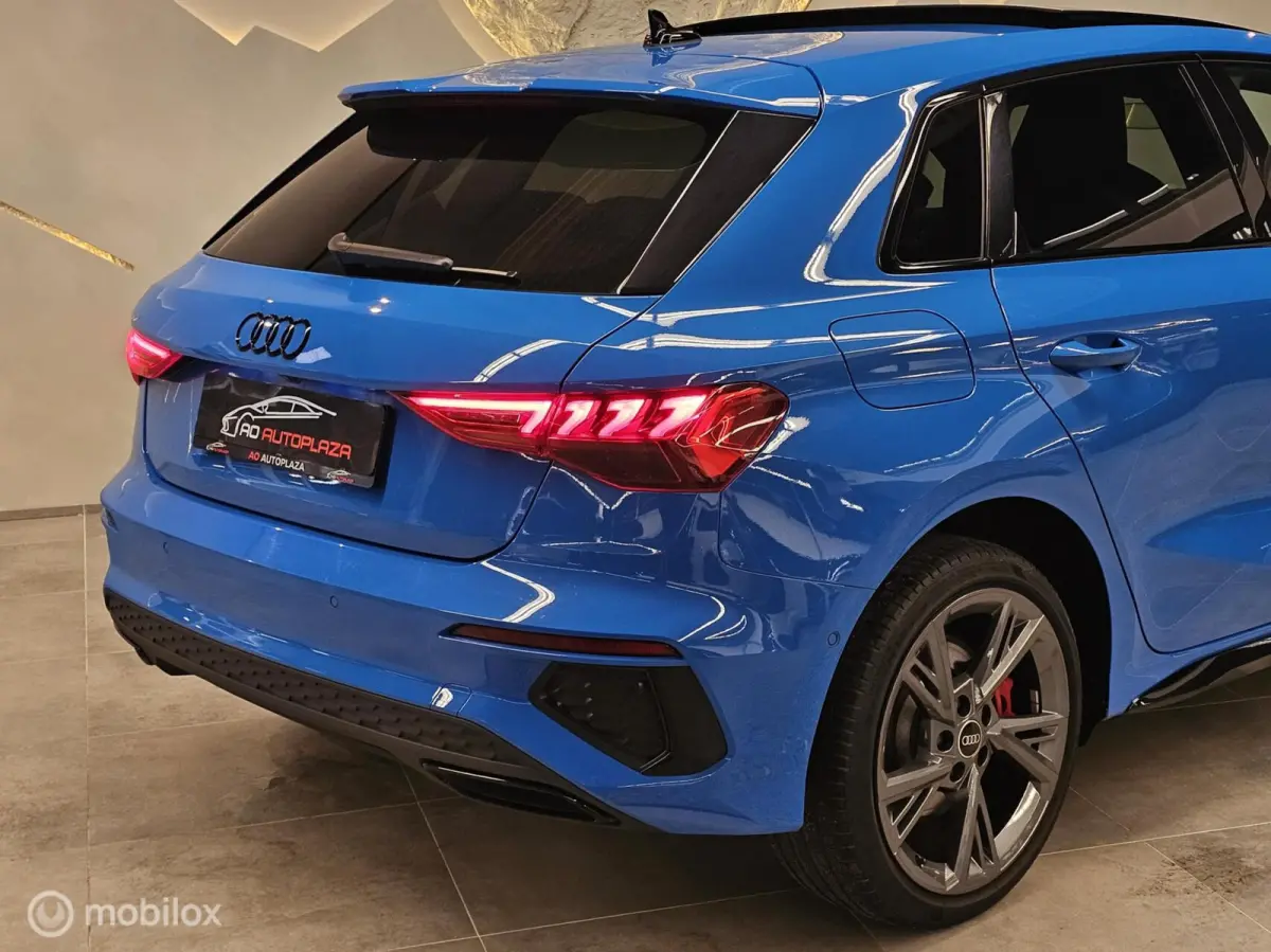 45 TFSI e S edition Competition Panorama/Matrix/3x S-line