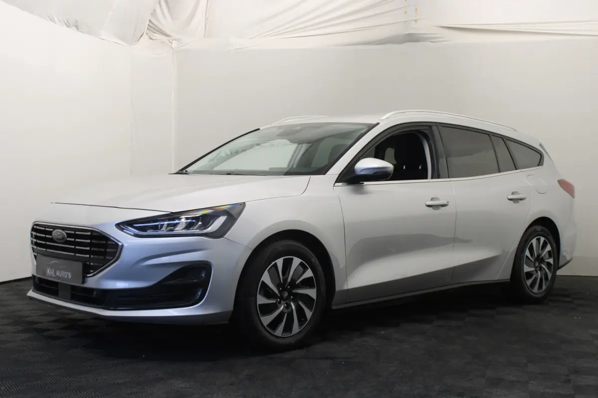 1.0 EcoBoost Hybrid Titanium |Camera|groot Navi|