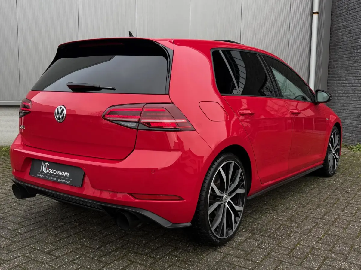2.0 TSI GTI 245 PK Performance / PANO / KEYLESS / DYNAUDIO