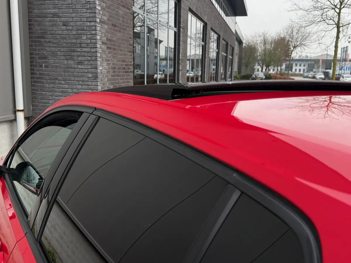 2.0 TSI GTI 245 PK Performance / PANO / KEYLESS / DYNAUDIO