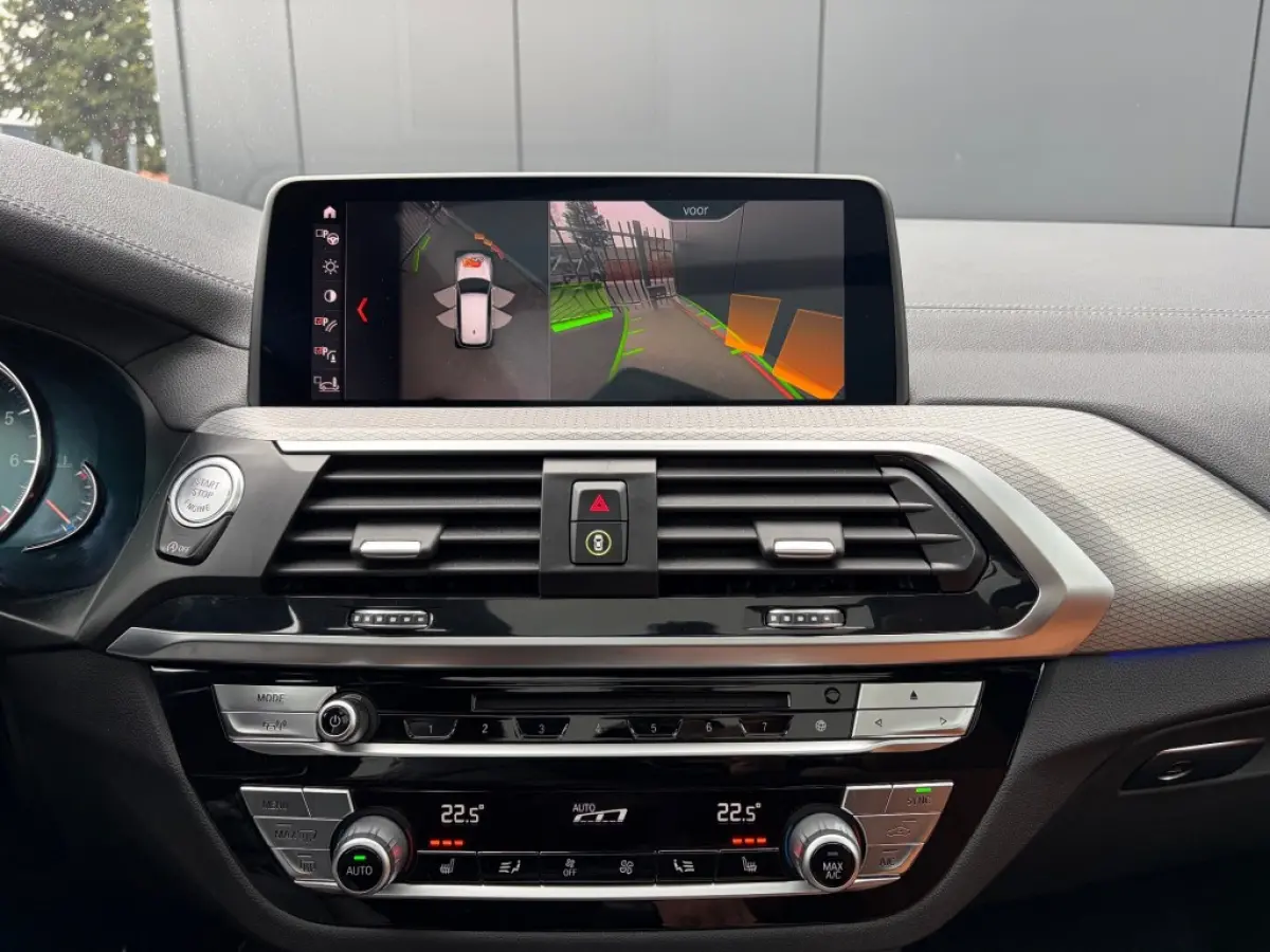 M40i xDrive Pano H/K Sfeerlicht ACC Memory Camera Stuurverwarming