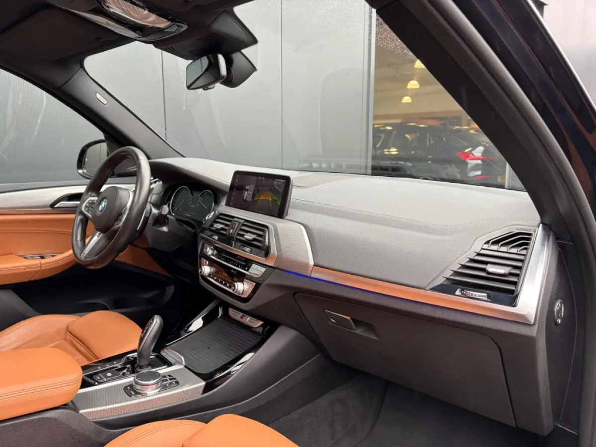 M40i xDrive Pano H/K Sfeerlicht ACC Memory Camera Stuurverwarming