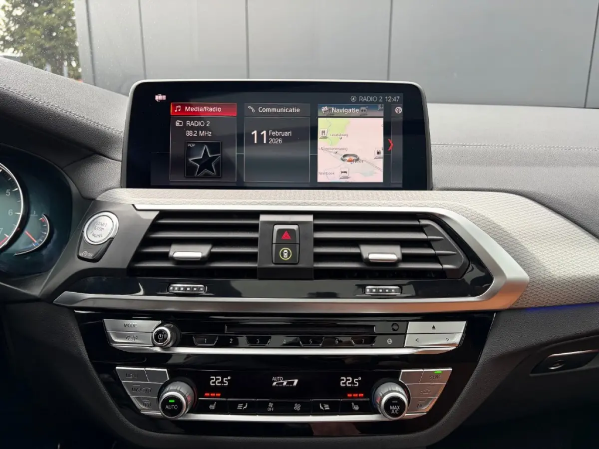 M40i xDrive Pano H/K Sfeerlicht ACC Memory Camera Stuurverwarming