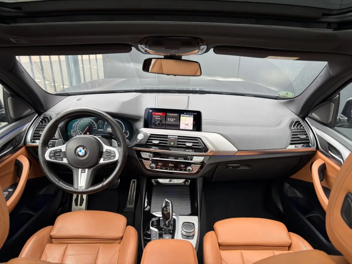 M40i xDrive Pano H/K Sfeerlicht ACC Memory Camera Stuurverwarming