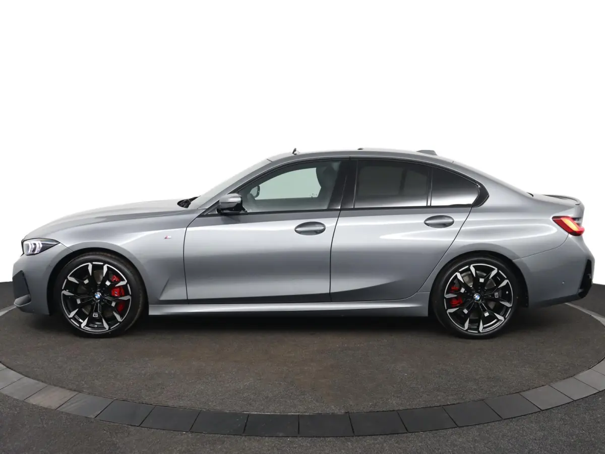 318i M Sportpakket Pro | Trekhaak | Comfort Pack | Innovation Pack