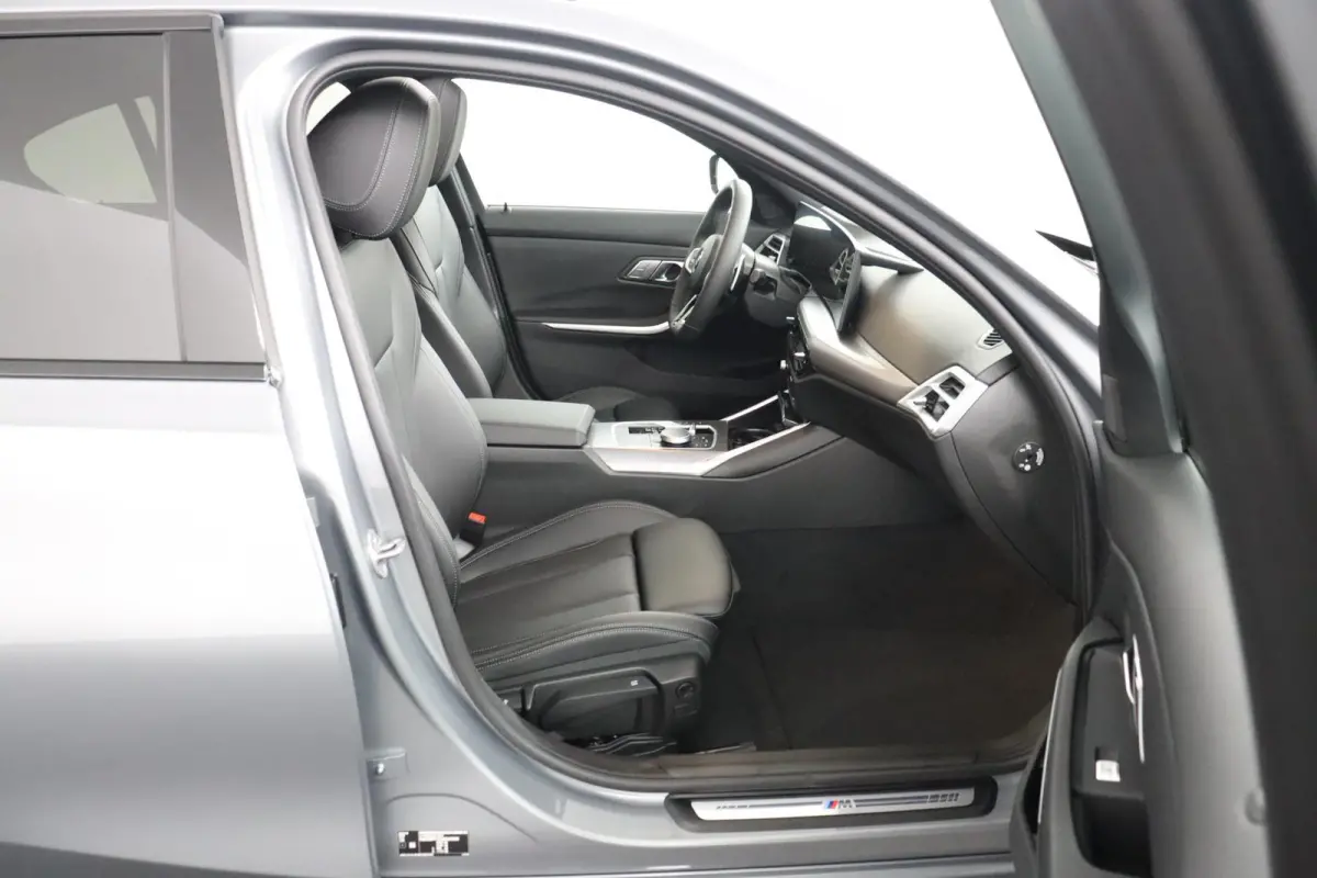 318i M Sportpakket Pro | Trekhaak | Comfort Pack | Innovation Pack