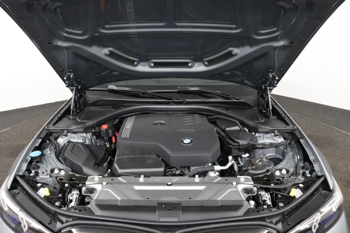 318i M Sportpakket Pro | Trekhaak | Comfort Pack | Innovation Pack