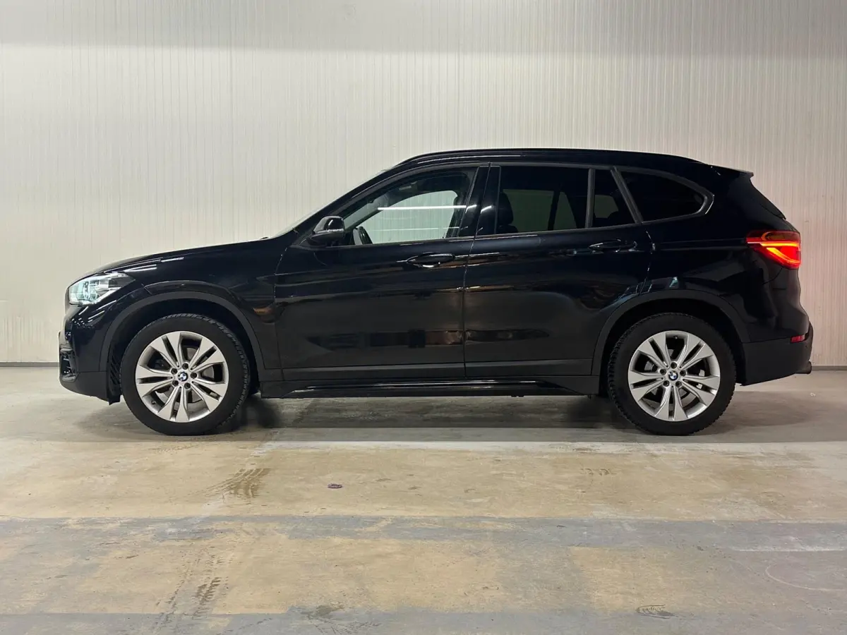 SDrive18i Executive | NAP | TREKHAAK | SHADOW LINE | CRUISE CONTROL