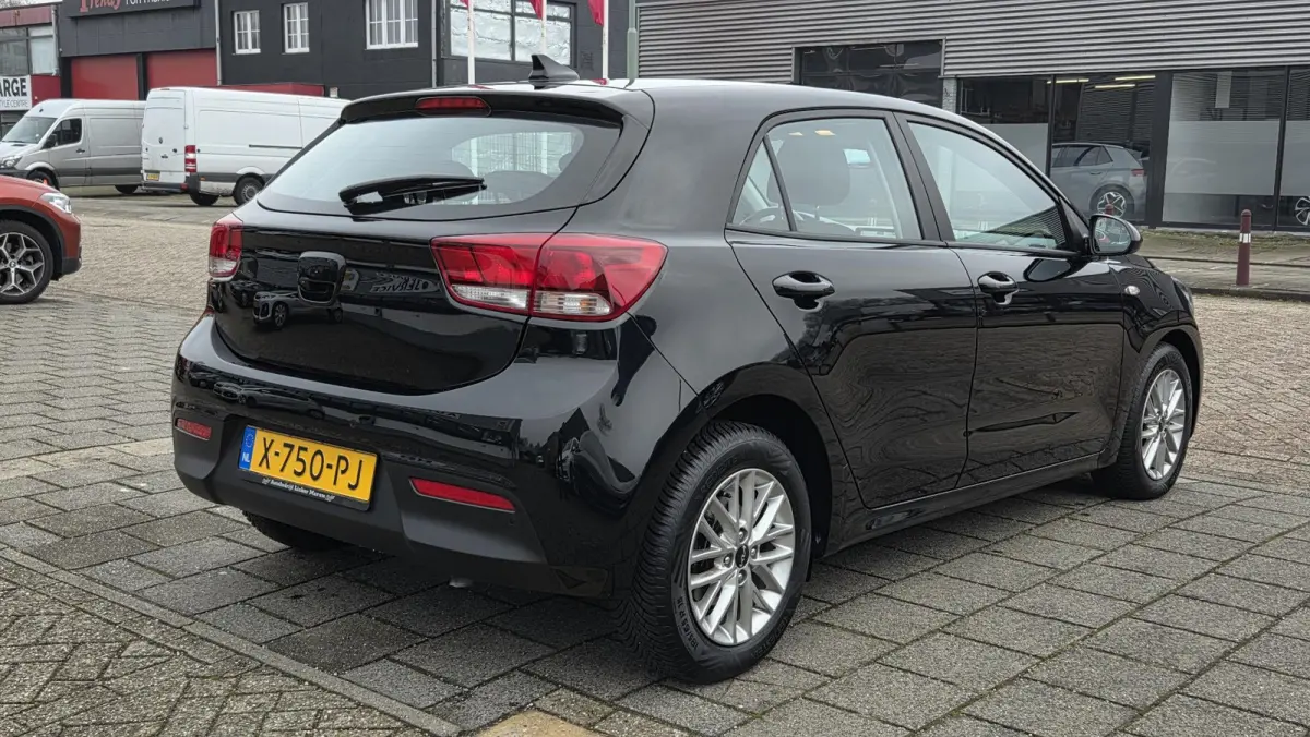 1.0 T-GDi MHEV DynamicLine