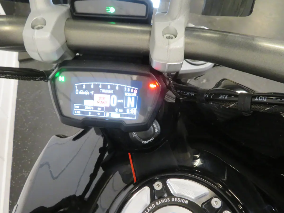 X DIAVEL S VELE EXTRAS